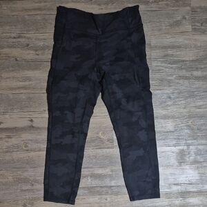 Lululemon Fast And Free Black Camo -older Style